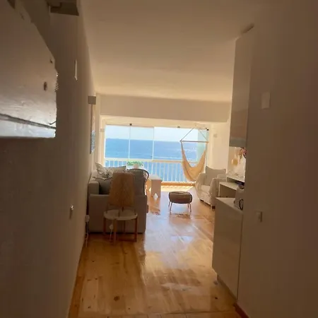 Ocean View Apartman *
